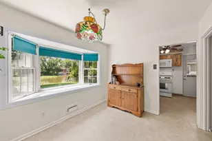 139 Beverly Blvd, Hobart, IN 46342 - Photo 4
