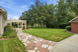 3663 Woodgate Dr, Wheatfield, IN 46392 - Photo 38
