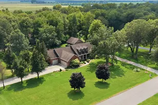 3663 Woodgate Dr, Wheatfield, IN 46392 - Photo 2