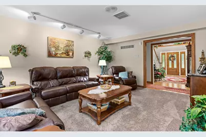 11458 Burr Street, Crown Point, IN 46307 - Photo 12