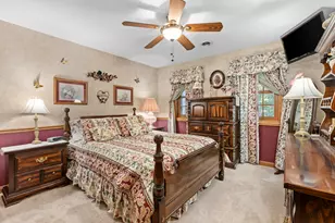 11458 Burr St, Crown Point, IN 46307 - Photo 38