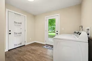 838 N 450 W, Valparaiso, IN 46385 - Photo 24