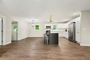 838 N 450 W, Valparaiso, IN 46385 - Photo 10