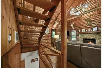 1166 N Wozniak Road, La Porte, IN 46350 - Photo 6