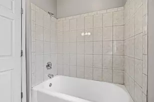 237 E 142nd St, Hammond, IN 46327 - Photo 14