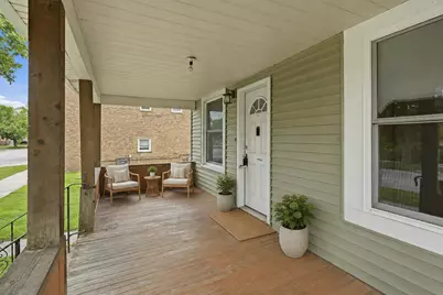237 E 142nd Street, Hammond, IN 46327 - Photo 6
