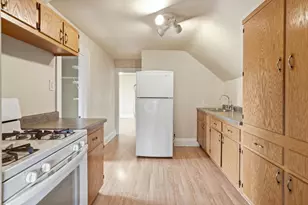 237 E 142nd St, Hammond, IN 46327 - Photo 16