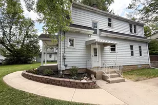 1601 5th St, La Porte, IN 46350 - Photo 2