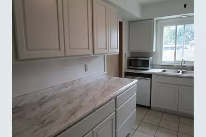 1105 E Rand Street, Hobart, IN 46342 - Photo 16