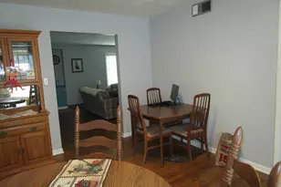 1105 E Rand St, Hobart, IN 46342 - Photo 10