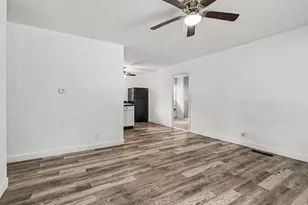 705 Plymouth Ct, Michigan City, IN 46360 - Photo 4