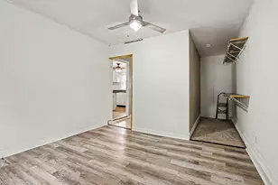 705 Plymouth Ct, Michigan City, IN 46360 - Photo 10