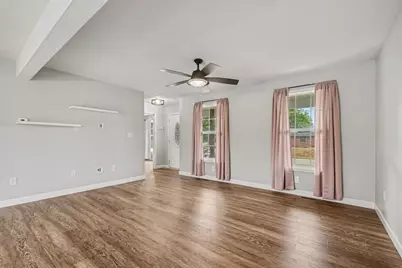 4977 E Robin Court, Rolling Prairie, IN 46371 - Photo 2