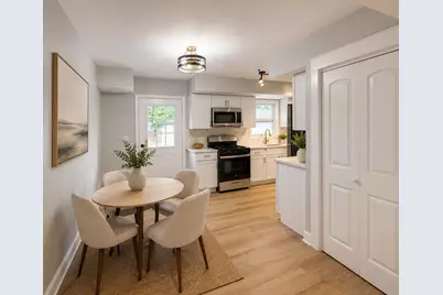 9151 Cottage Grove Place, Highland, IN 46322 - Photo 4