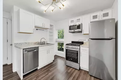 204 Brown Street #2, Valparaiso, IN 46383 - Photo 4