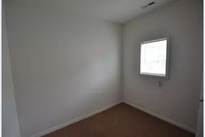 555 S Locust Street #3, Valparaiso, IN 46383 - Photo 8