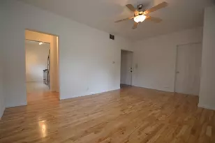 555 S Locust St, Valparaiso, IN 46383 - Photo 18