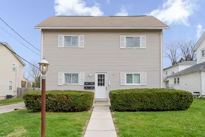 555 S Locust Street #3, Valparaiso, IN 46383 - Photo 1