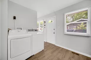 4320 W 25th Pl, Gary, IN 46404 - Photo 6