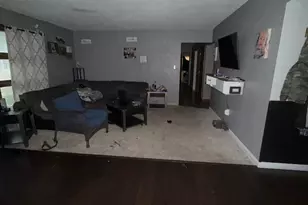 8532 Delaware St, Highland, IN 46322 - Photo 20