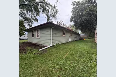 8532 Delaware Street, Highland, IN 46322 - Photo 6