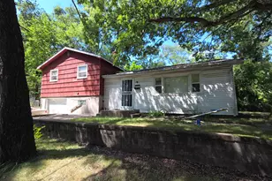 1431 E 41st Ave, Gary, IN 46409 - Photo 2