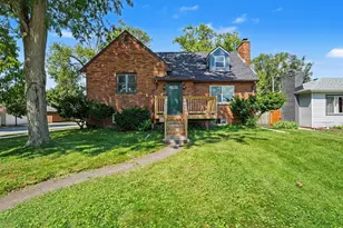 802 N Lafayette St, Griffith, IN 46319 - Photo 1
