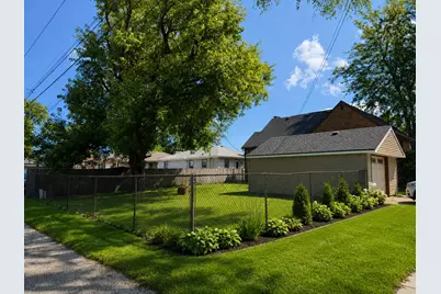802 N Lafayette Street, Griffith, IN 46319 - Photo 24