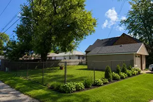 802 N Lafayette St, Griffith, IN 46319 - Photo 24
