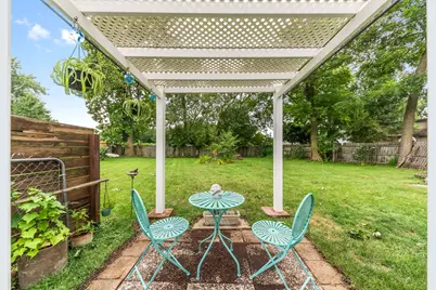 613 W Joliet Street, Crown Point, IN 46307 - Photo 14