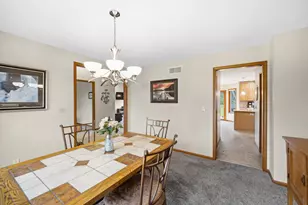2957 Woodbine Dr, Valparaiso, IN 46383 - Photo 6