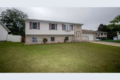 6211 Kelly Avenue, Portage, IN 46368 - Photo 2