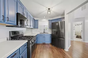 421 Clinton St, Lowell, IN 46356 - Photo 6