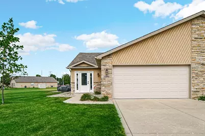 1105 W 89th Court W, Merrillville, IN 46410 - Photo 1