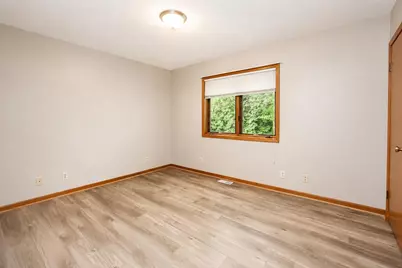 142 Sagamore Pkwy, La Porte, IN 46350 - Photo 18