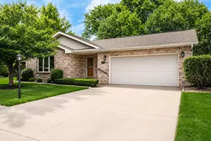 142 Sagamore Pkwy, La Porte, IN 46350 - Photo 1