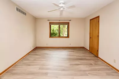 142 Sagamore Pkwy, La Porte, IN 46350 - Photo 16