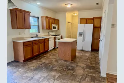 1217 Baron Court, Valparaiso, IN 46383 - Photo 8