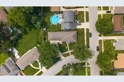 8938 Pettit Drive, Highland, IN 46322 - Photo 36