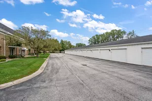 1238 Camellia Dr, Munster, IN 46321 - Photo 18