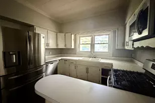 406 Locust St, Valparaiso, IN 46383 - Photo 10