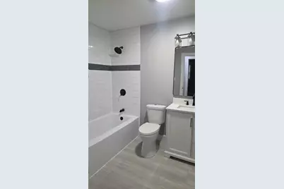 9317 Southmoor Avenue, Highland, IN 46322 - Photo 6