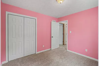 6635 Hawthorne Avenue, Portage, IN 46368 - Photo 22