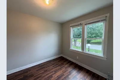 1037 Moss Street, Hammond, IN 46320 - Photo 4