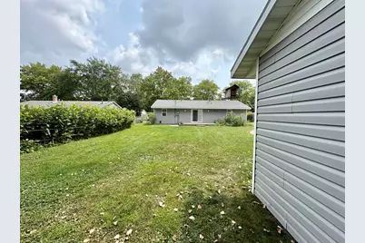 70 N Hillcrest Avenue, Hobart, IN 46342 - Photo 22