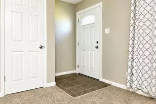 4764 Ralston Pl, Griffith, IN 46319 - Photo 4