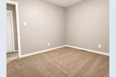 4764 Ralston Place, Griffith, IN 46319 - Photo 16