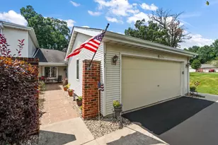 2251 Deerpath Dr W, Schererville, IN 46375 - Photo 2