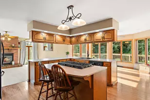 402 Rolling Meadow Dr, Valparaiso, IN 46385 - Photo 16