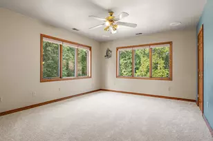 402 Rolling Meadow Dr, Valparaiso, IN 46385 - Photo 28